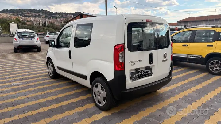 Fiat Fiorino 2021 photo 3