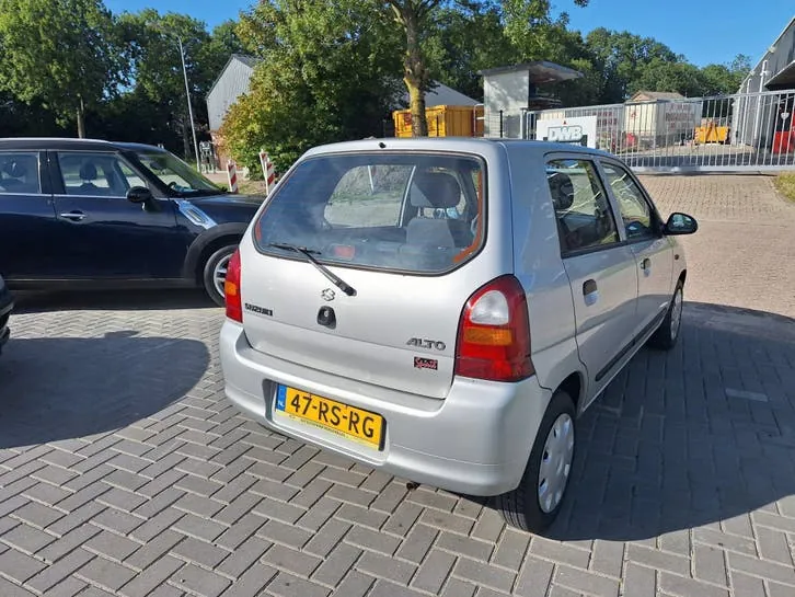 Suzuki Alto 2005 photo 3