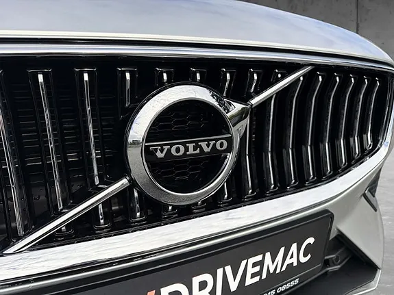 Volvo V60 2021 photo 3