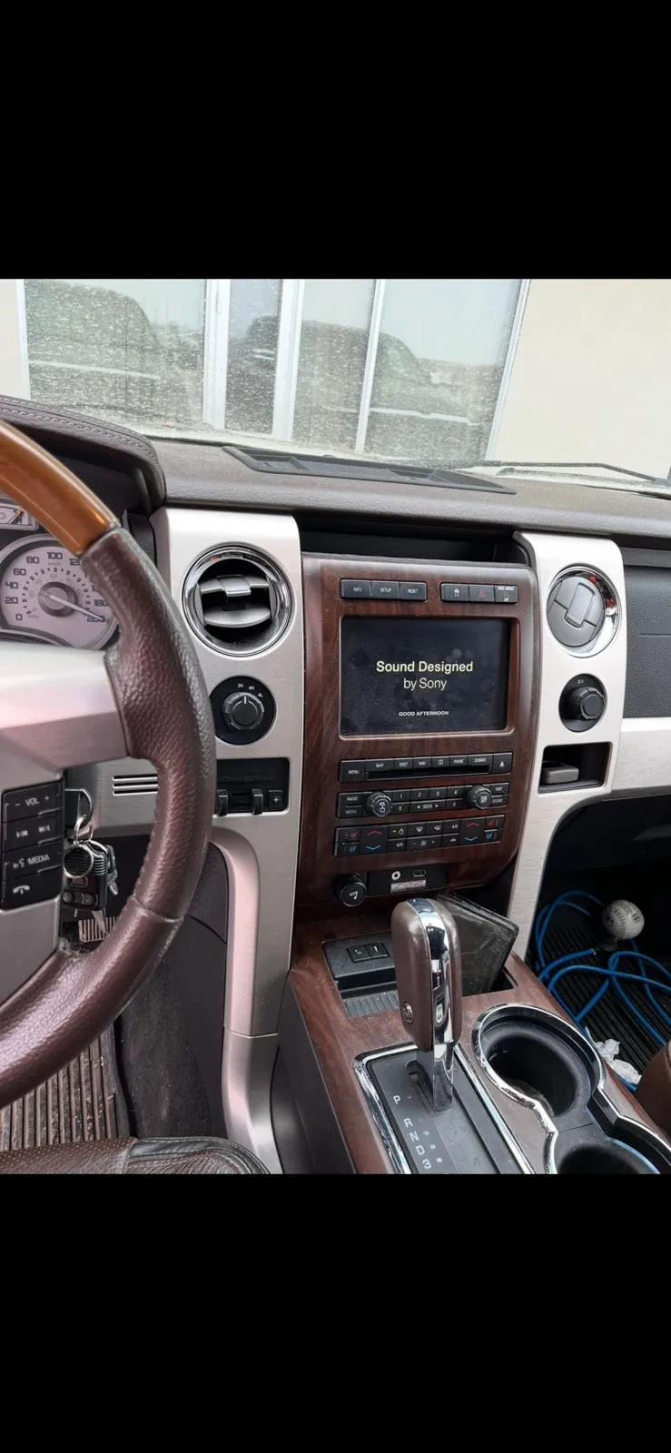 Ford F-150 2010 photo 2