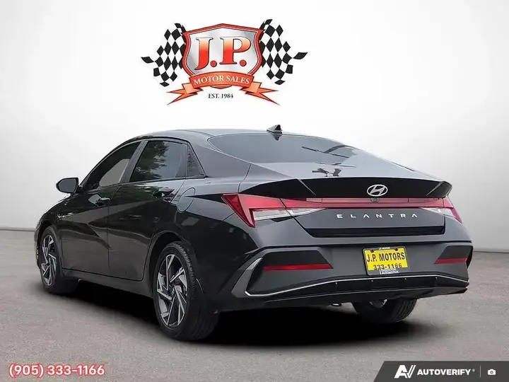 Hyundai Elantra 2024 photo 5