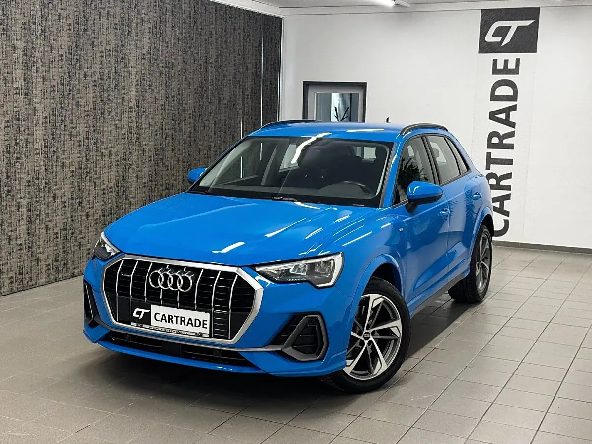 Audi Q3 2022 photo 2