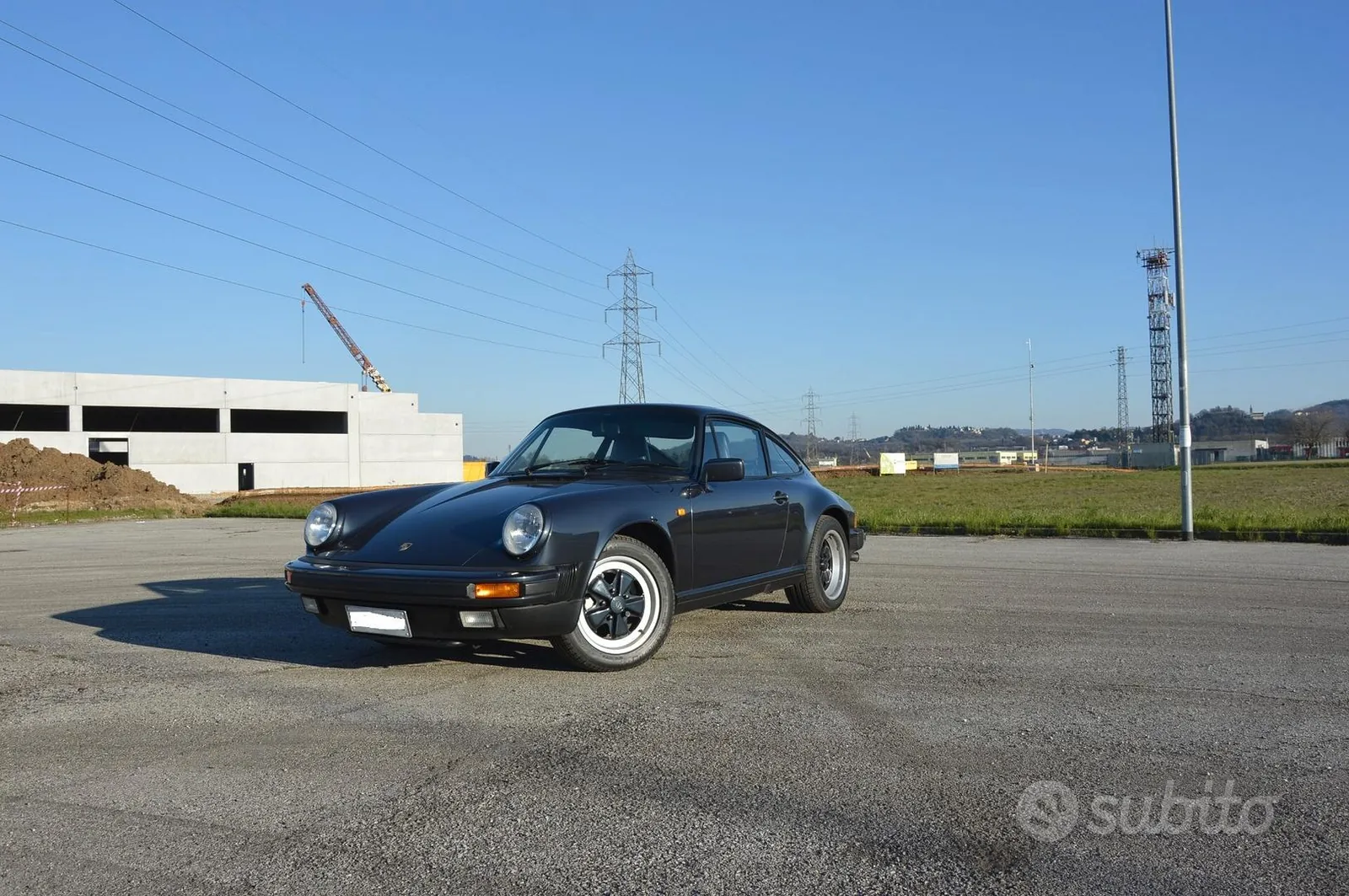 Porsche 911 1989 photo 2