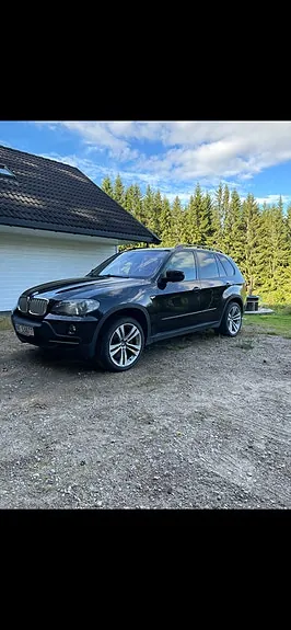 BMW X5 2009 photo 2