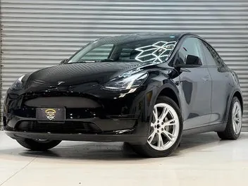 Tesla Model Y 2023 photo 2