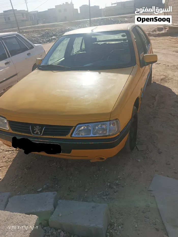 Peugeot 405