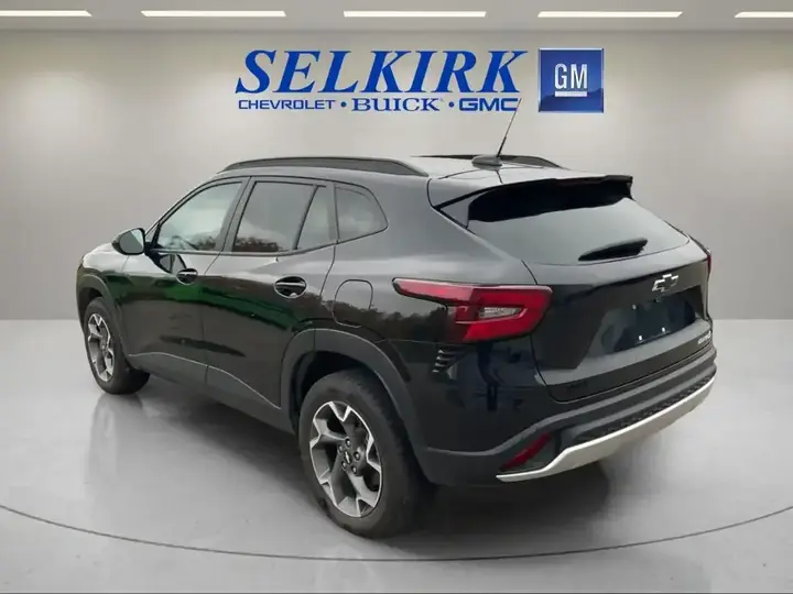 Chevrolet Trax 2024 photo 4