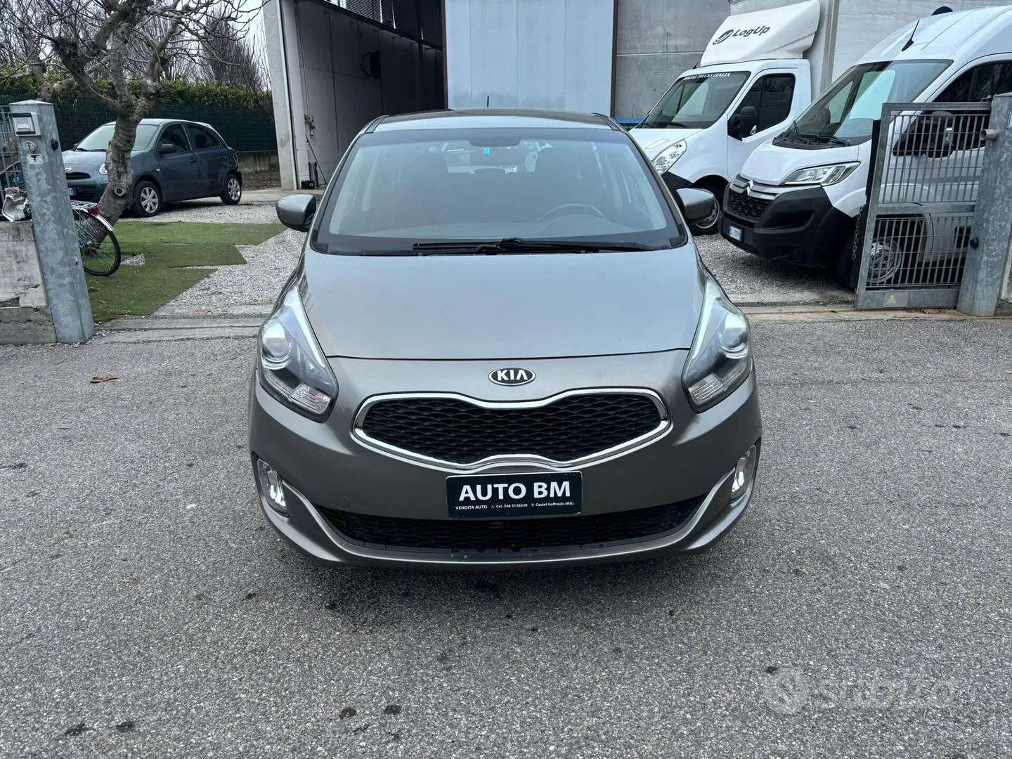 Kia Carens