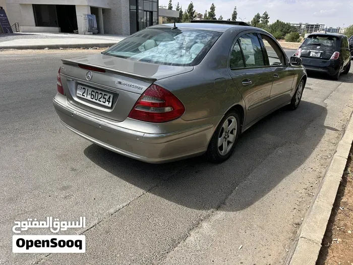Mercedes-Benz E-Class 2003 photo 2