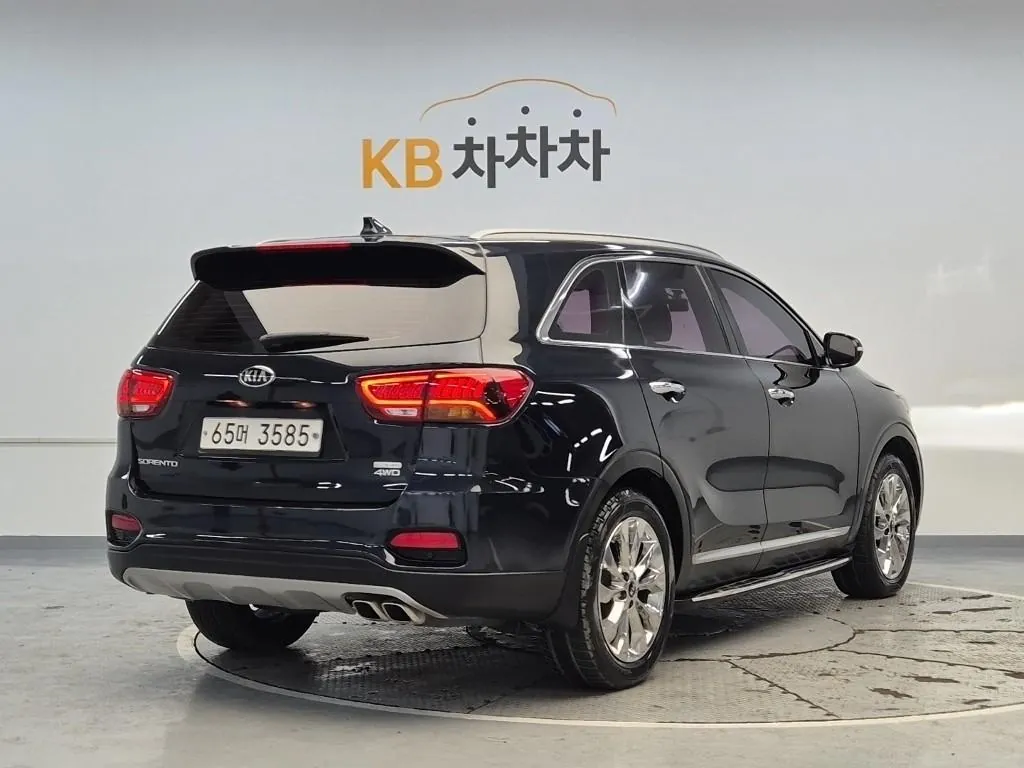 Kia Sorento 2018 photo 3