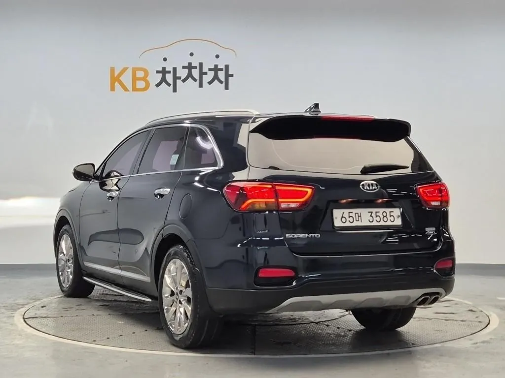 Kia Sorento 2018 photo 2