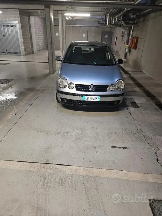 Volkswagen Polo 2002 photo 2