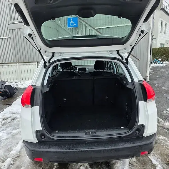Peugeot 2008 2016 photo 5