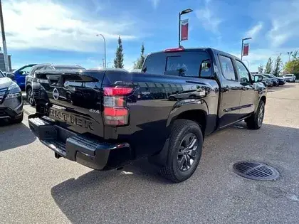 Nissan Frontier 2025 photo 5