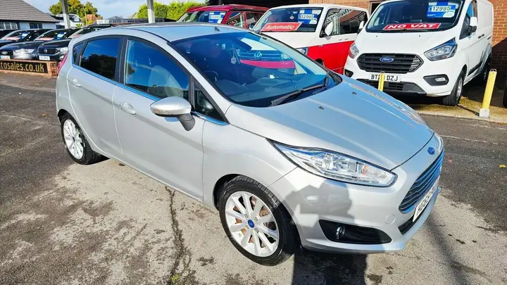 Ford Fiesta 2016 photo 3