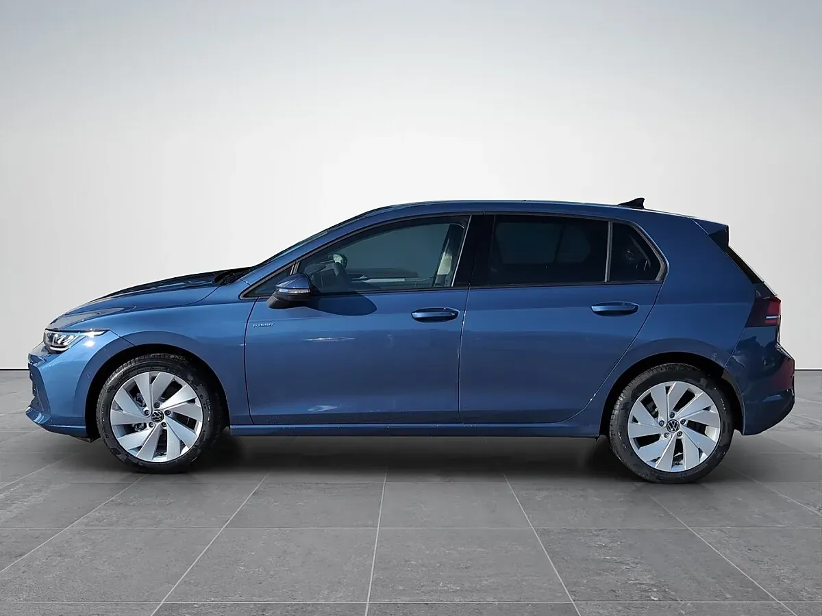 Volkswagen Golf 2026 photo 3