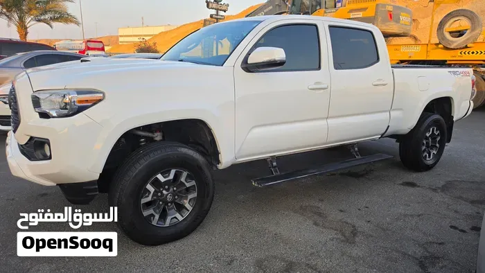 Toyota Tacoma 2021 photo 2
