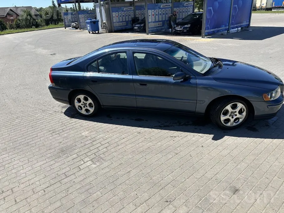 Volvo S60