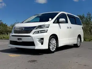 Toyota Vellfire 2014 photo 2