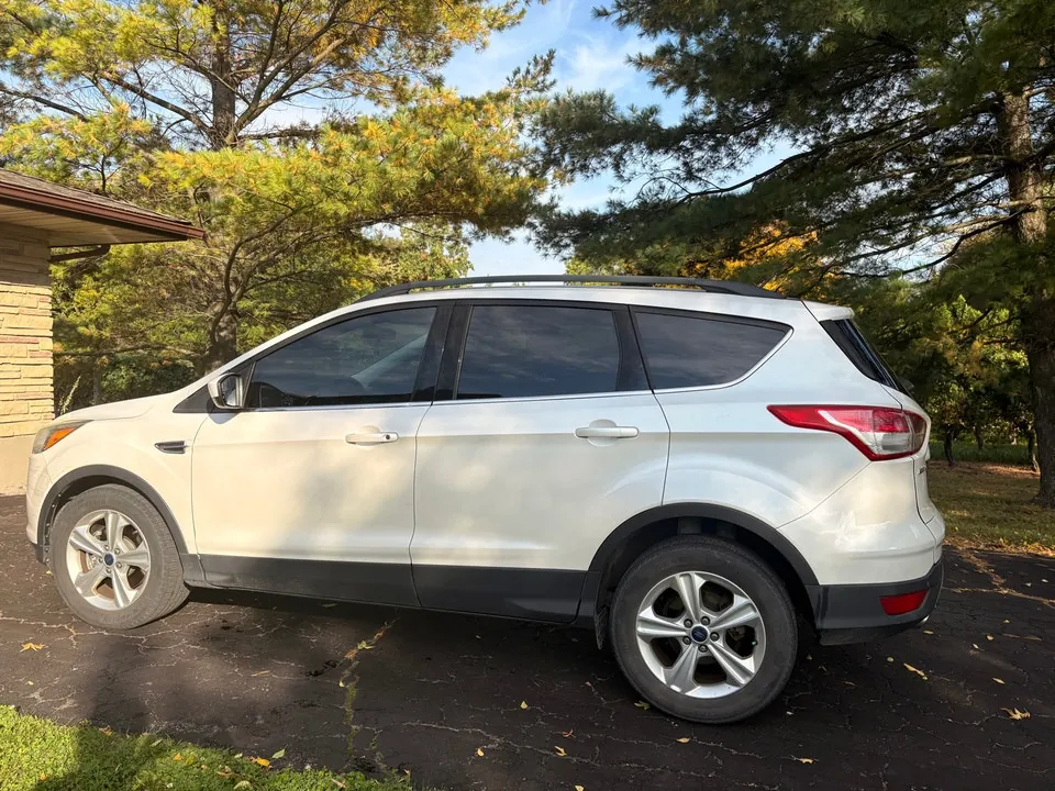 Ford Escape 2014 photo 4