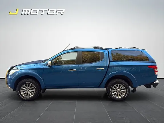 Mitsubishi L200 2016 photo 2