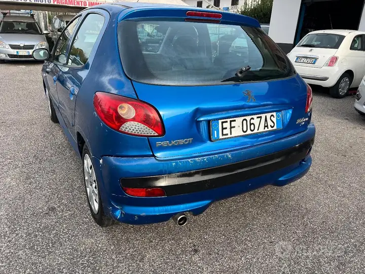 Peugeot 206 2010 photo 3