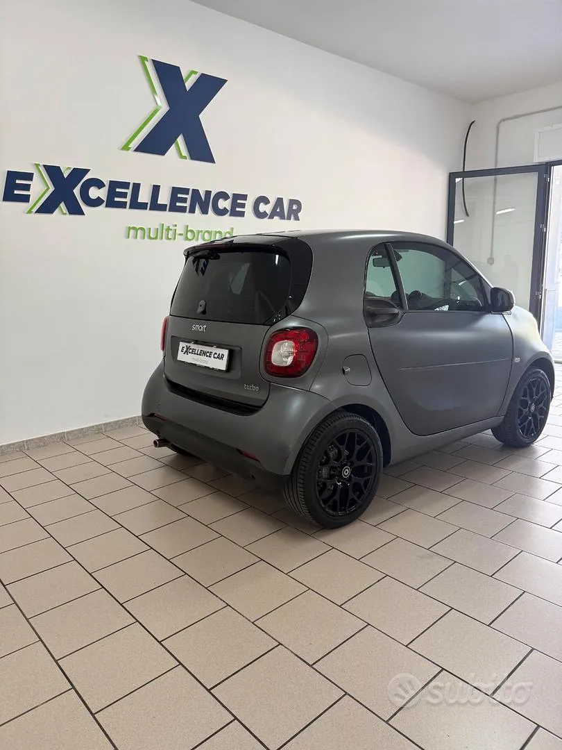 Smart Fortwo 2017 photo 3