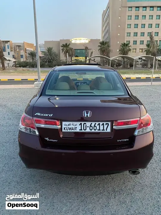 Honda Accord 2012 photo 4