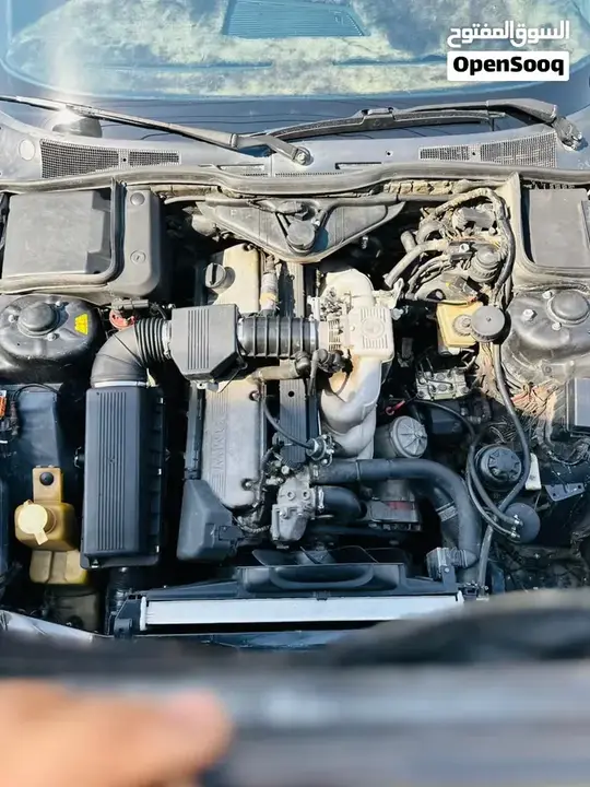 BMW 5 Series 1992 photo 2