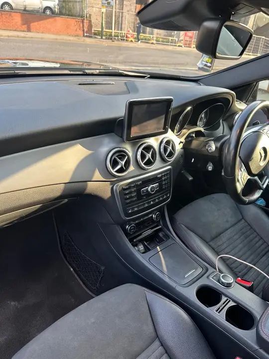 Mercedes-Benz Gla 220 2015 photo 4
