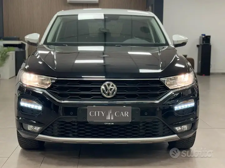 Volkswagen T-Roc 2019 photo 2