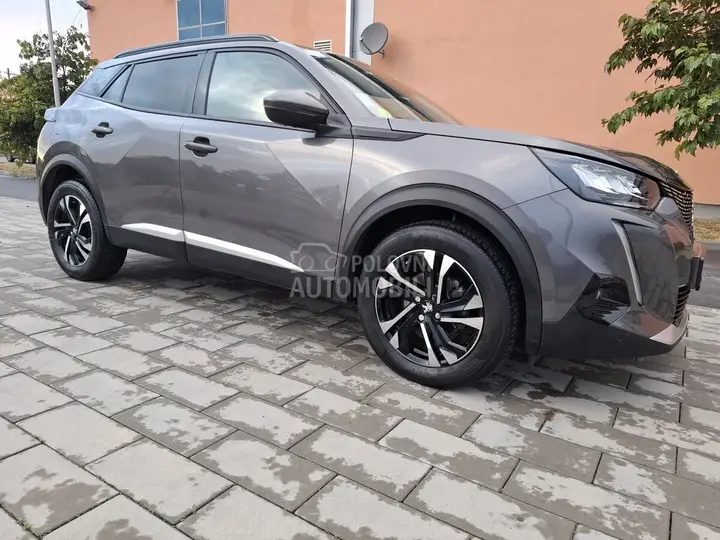 Peugeot 2008 2021 photo 3
