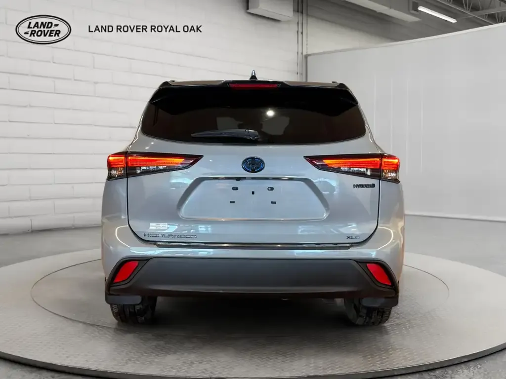 Toyota Highlander 2024 photo 4