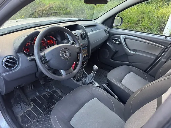 Dacia Duster 2017 photo 4