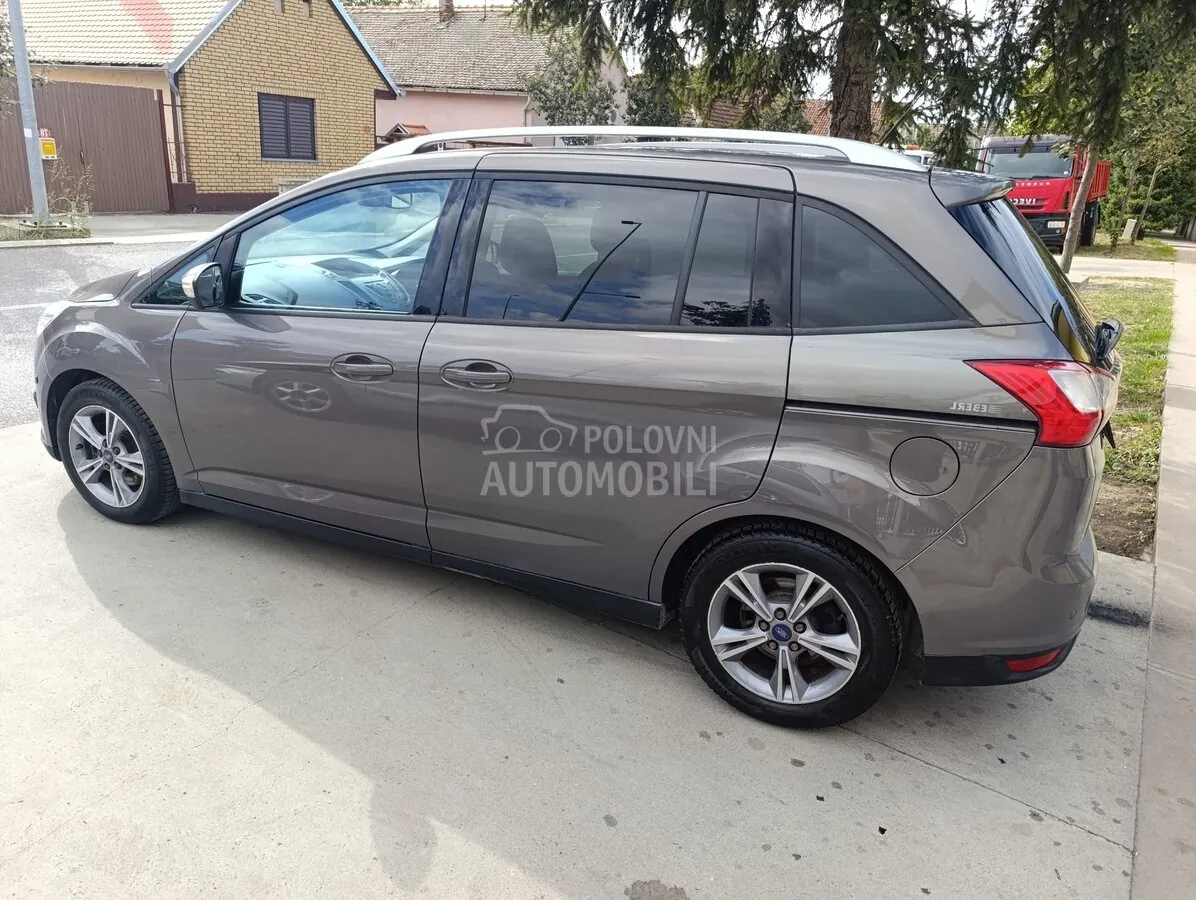 Ford C-Max 2014 photo 5