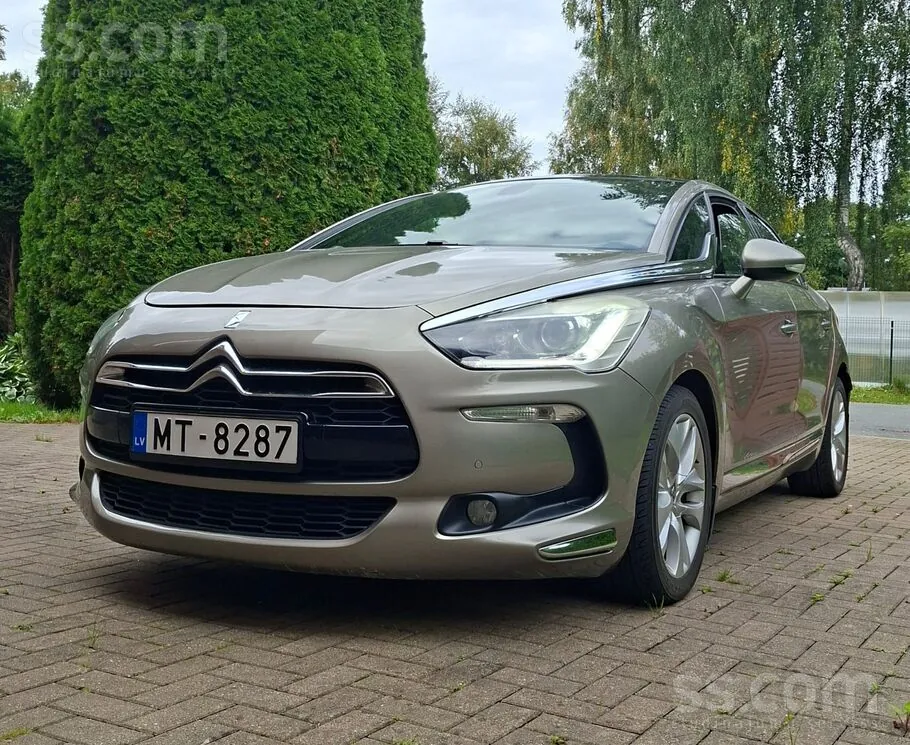 Citroen Ds 5 2012 photo 2