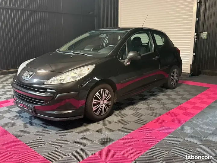 Peugeot 207 2009 photo 5