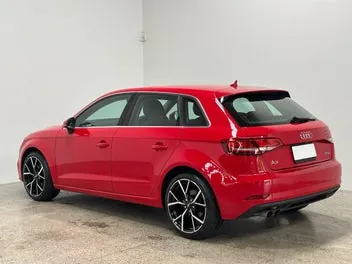 Audi A3 2018 photo 3