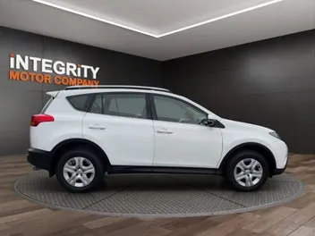 Toyota Rav4 2015 photo 3