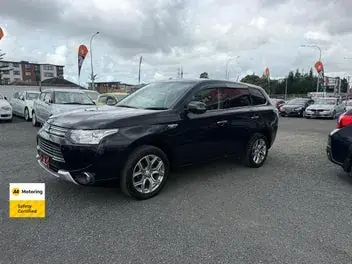 Mitsubishi Outlander 2014 photo 4