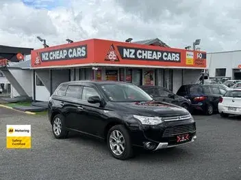 Mitsubishi Outlander 2014 photo 2