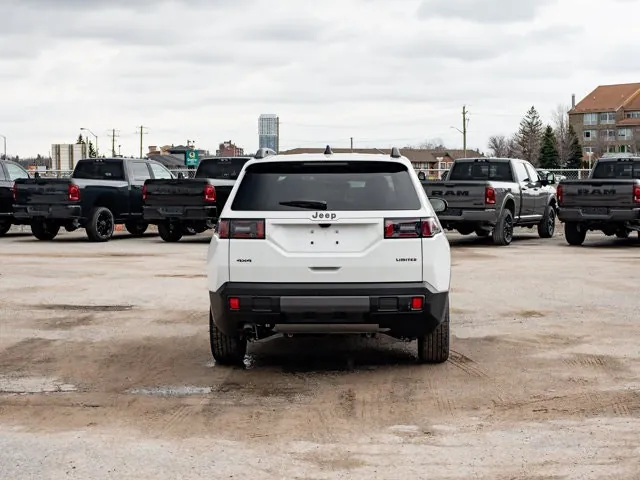 Jeep Cherokee 2026 photo 5