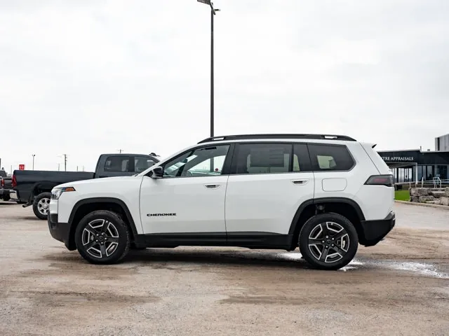Jeep Cherokee 2026 photo 3