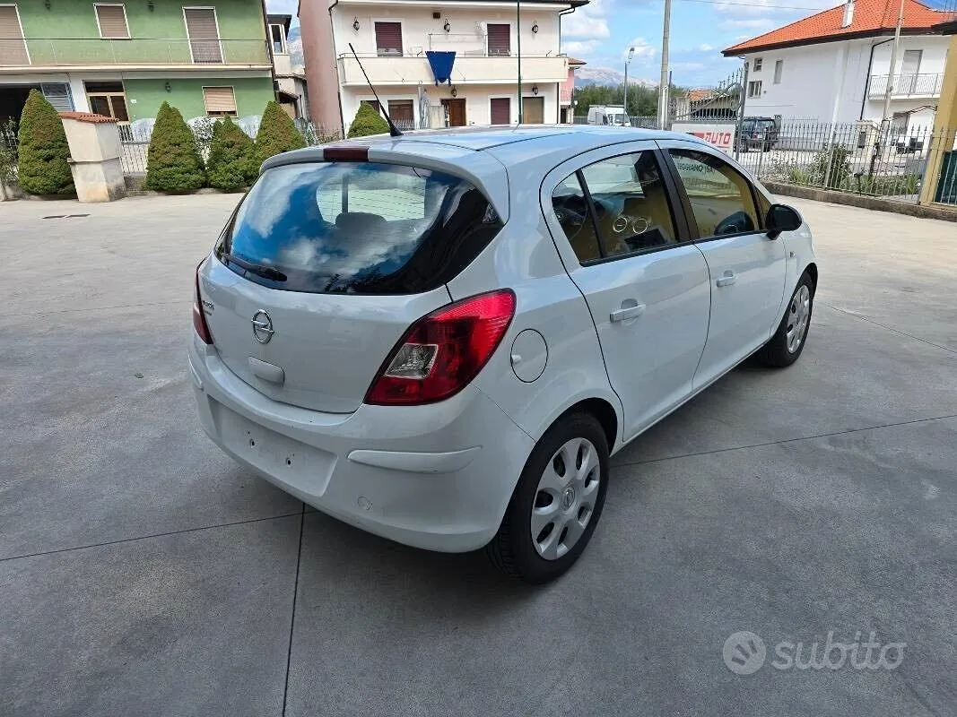 Opel Corsa 2014 photo 5