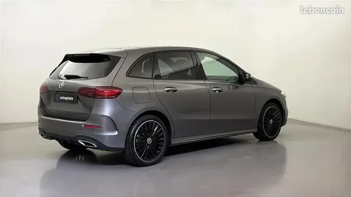 Mercedes-Benz B-Class 2024 photo 5