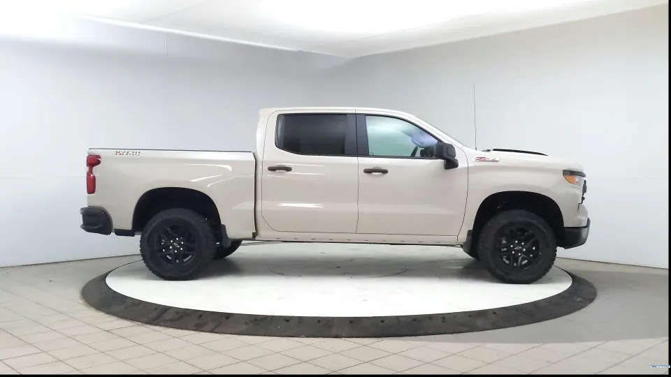 Chevrolet Silverado 1500 2026 photo 2