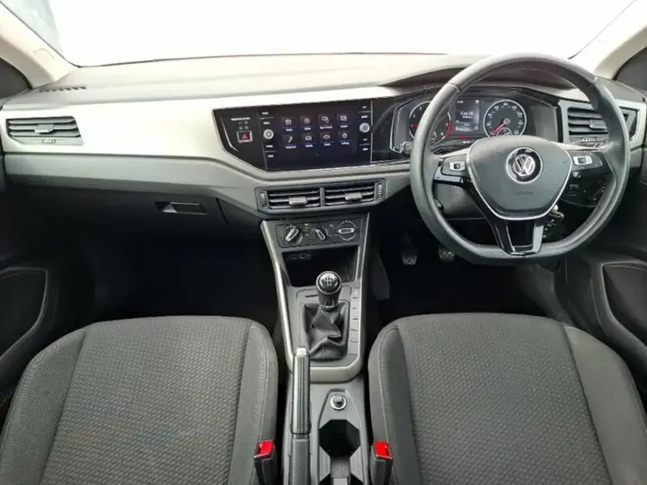 Volkswagen Polo 2018 photo 3