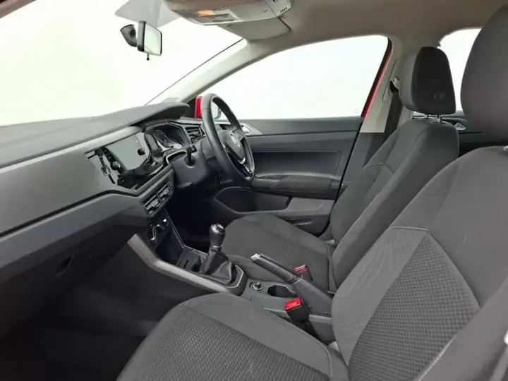 Volkswagen Polo 2018 photo 5