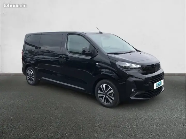Peugeot Traveller 2026 photo 3
