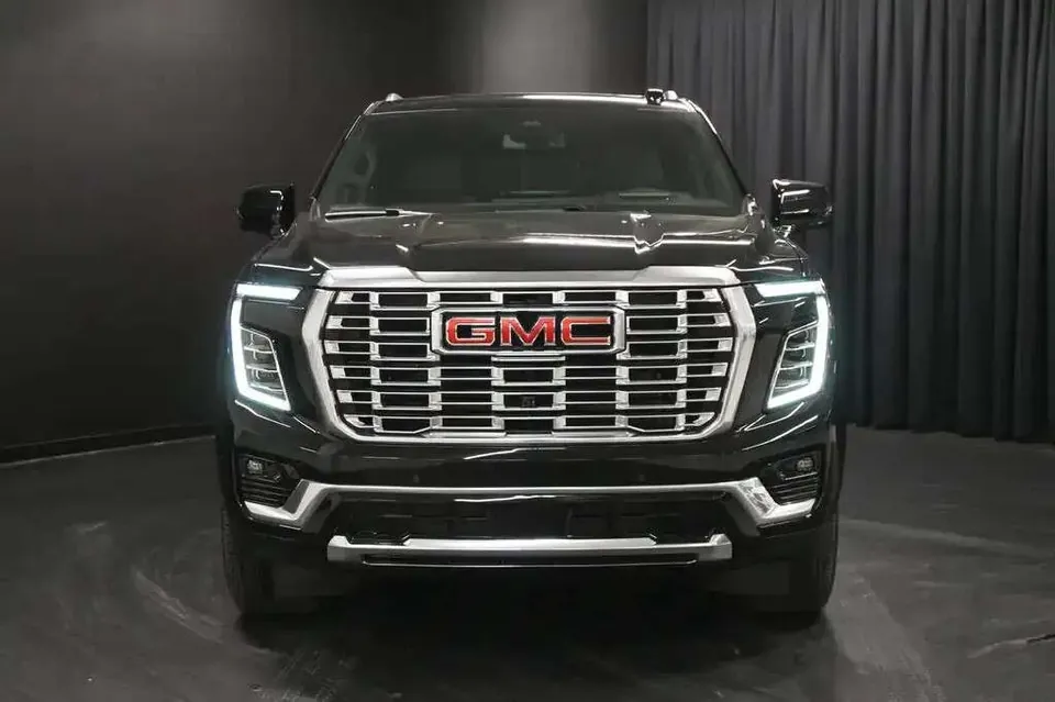 GMC Yukon 2025 photo 4